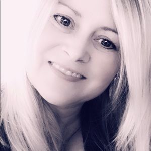 Meet your Posher, Misty